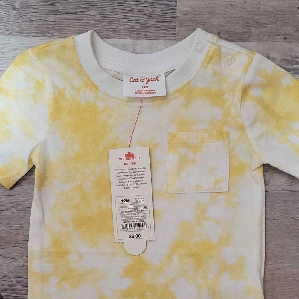 Size: 12 months | Cat & Jack Yellow Onsie - Picture 3 of 3